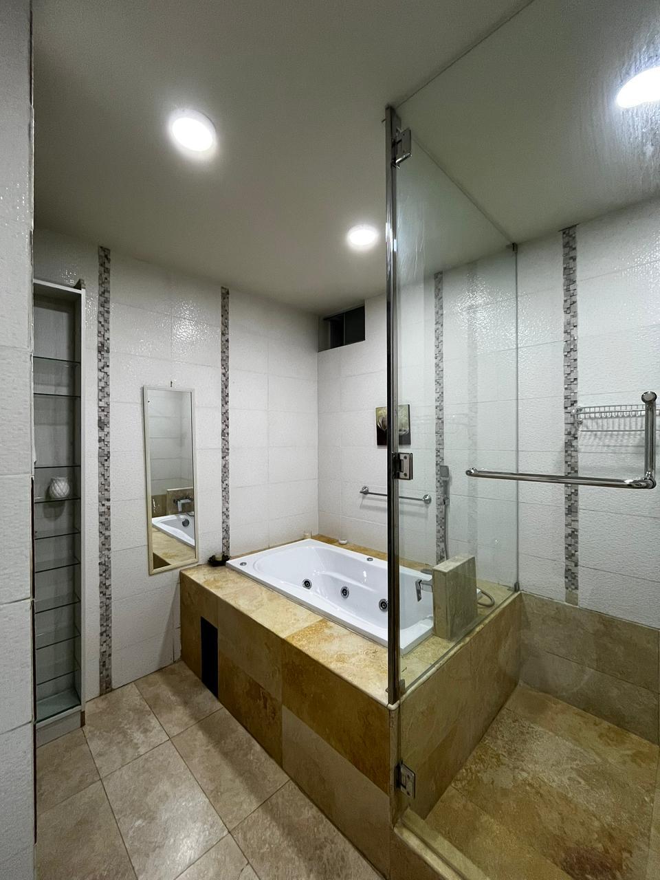 House Premium Facade